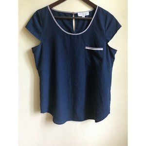 Olive And Oak Navy Blue and Gray Blouse Curved Hem